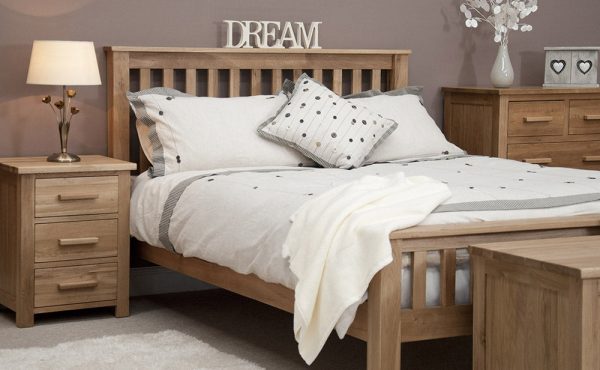 Opus Solid Oak Furniture 5ft Kingsize Bed