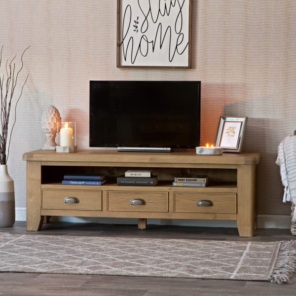 How Can I Find A Stylish TV Stand In The UK