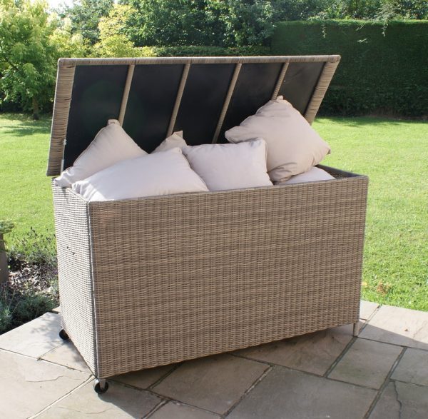 Maze Rattan Garden Furniture Winchester Storage Box